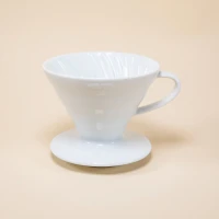 202502171739785400_Hario-Filter-V60-02-gro-Keramik-1.webp